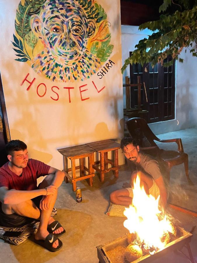 The Traveller'S Hostel & Private Rooms Σιγκιρίγια Εξωτερικό φωτογραφία